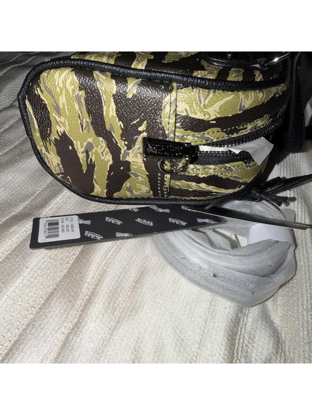 NEW w/ TAG Von Dutch SIBERIAN CAMO mini bowling bag clutch purse Y2K - Picture 6 of 8